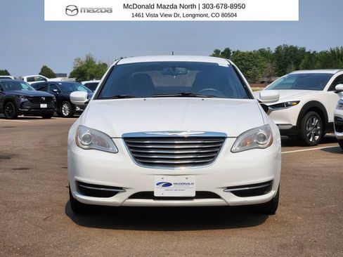 Used 2013 Chrysler 200 Touring w/ Cold Weather Group FWD image 5