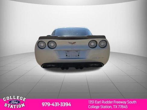 Used 2008 Chevrolet Corvette Coupe image 5