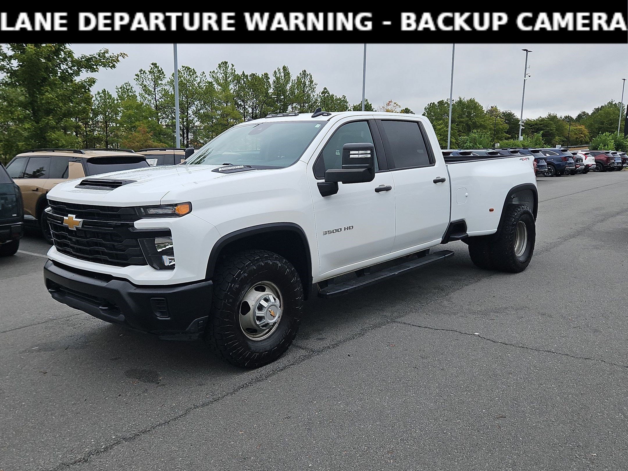 Used 2024 Chevrolet Silverado 3500 W/T AWD/4WD image 3