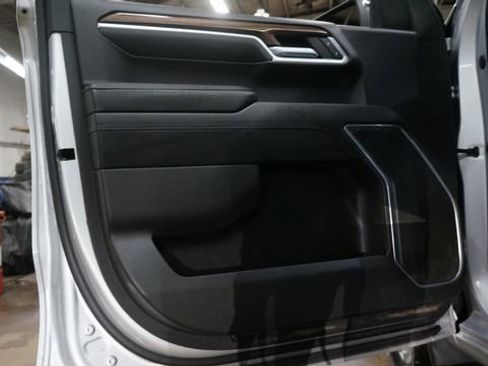 Used 2022 Chevrolet Silverado 1500 LT image 29