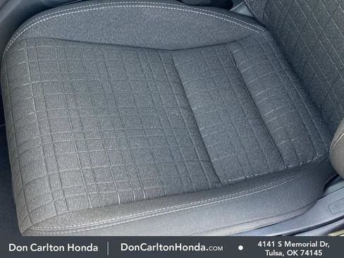 Used 2026 Honda HR-V LX image 8