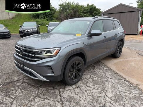 Used 2023 Volkswagen Atlas SE w/ Panoramic Sunroof Package AWD/4WD image 1