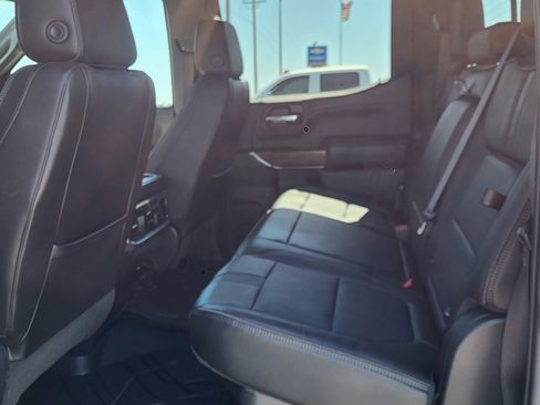 Used 2019 Chevrolet Silverado 1500 High Country image 27