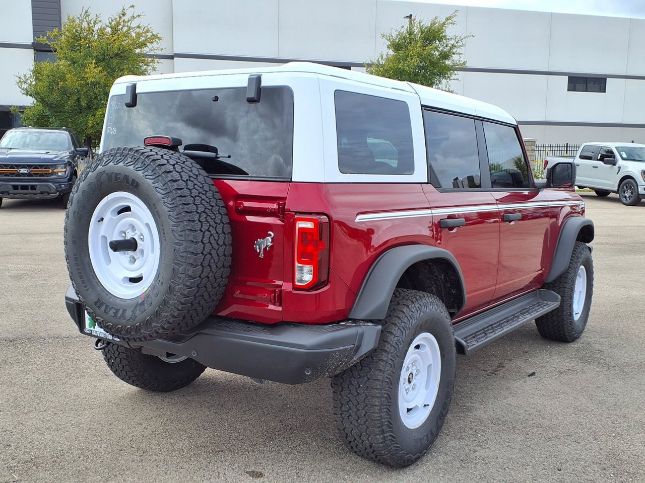 New 2026 Ford Bronco Heritage Edition AWD/4WD image 4