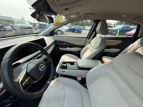 Used 2023 Nissan Ariya FWD image 10