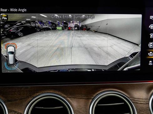 Used 2022 Mercedes-Benz E 450 4MATIC All-Terrain Wagon w/ Driver Assistance Package image 23