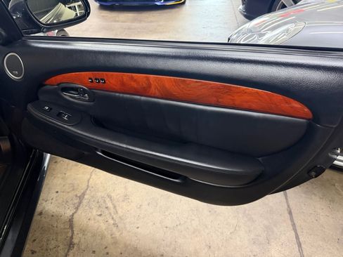 Used 2006 Lexus SC 430 Convertible RWD image 21