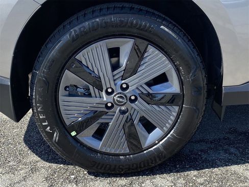 New 2025 Nissan Murano SL image 7