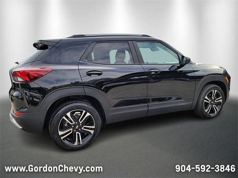 New 2025 Chevrolet TrailBlazer LT w/ Convenience Package image 7
