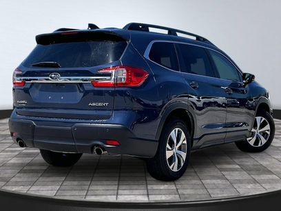 Used 2024 Subaru Ascent Premium w/ Convenience Package