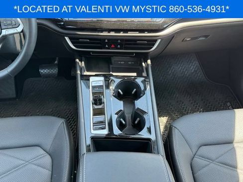 Certified 2024 Volkswagen Atlas SE AWD/4WD image 17
