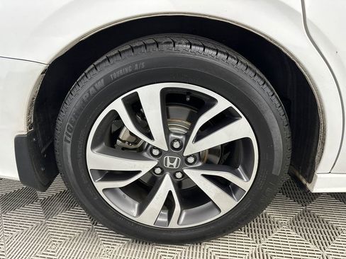 Used 2021 Honda Odyssey Touring image 20