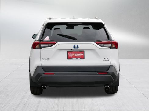 Certified 2024 Toyota RAV4 XLE AWD/4WD image 6