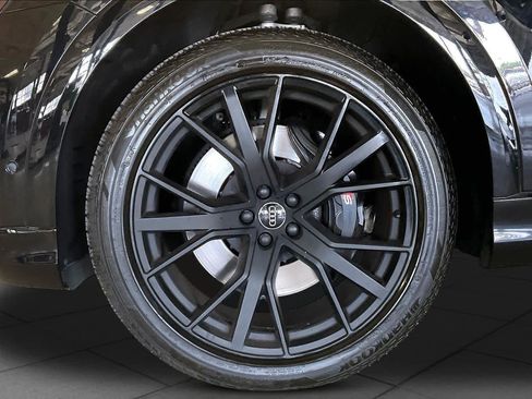 Used 2021 Audi SQ8 Prestige w/ Prestige Package AWD/4WD image 9