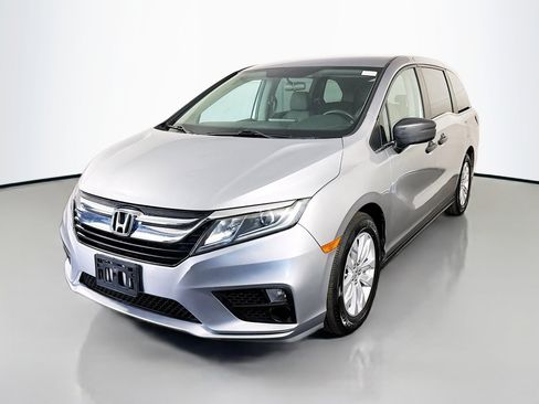 Used 2019 Honda Odyssey LX image 4