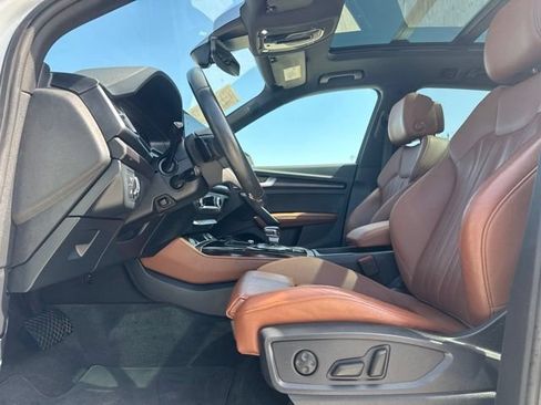 Used 2024 Audi Q5 2.0T Premium Plus AWD/4WD image 2