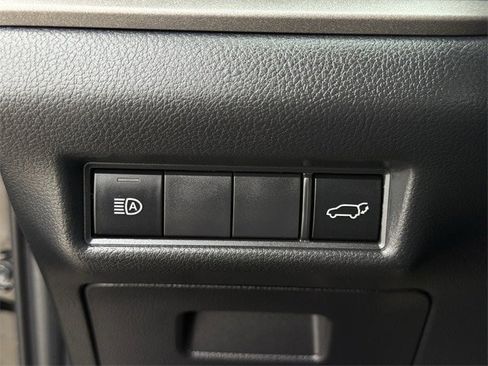 Used 2025 Toyota Grand Highlander AWD image 23