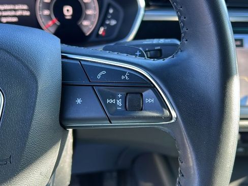 Used 2020 Audi Q3 2.0T Premium Plus image 14