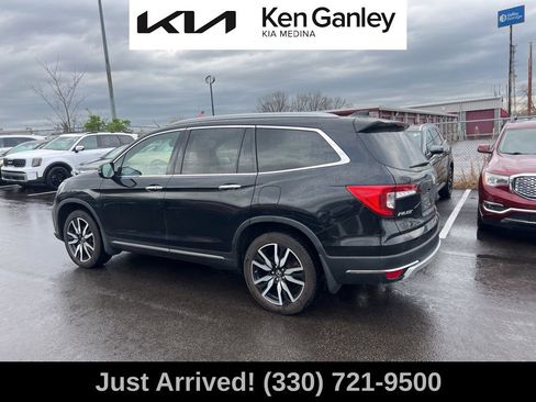 Used 2021 Honda Pilot Touring image 8