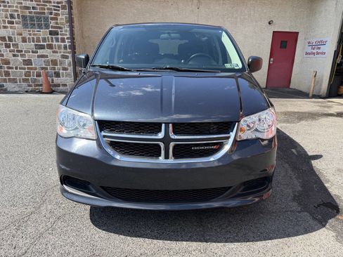 Used 2013 Dodge Grand Caravan SE FWD image 9