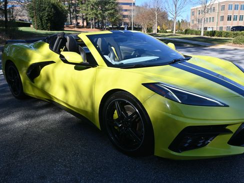 Used 2022 Chevrolet Corvette Stingray Premium Conv w/ Z51 Performance Package image 13