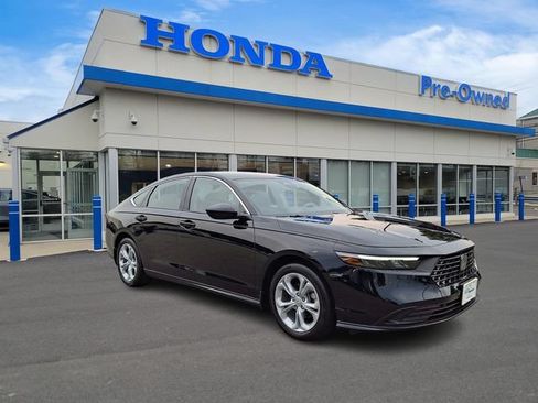 Used 2023 Honda Accord LX image 3