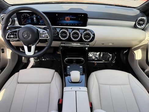 Used 2022 Mercedes-Benz A 220 image 10