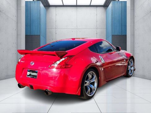 Used 2009 Nissan 370Z Touring w/ Sport Pkg image 29