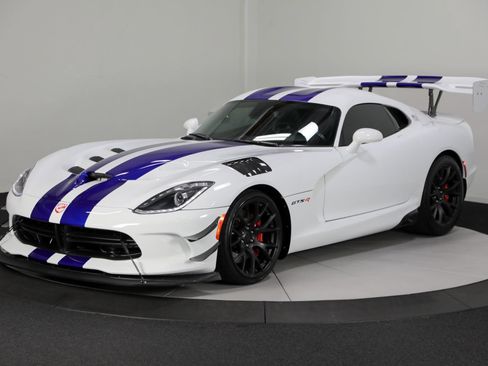Used 2016 Dodge Viper GTC w/ Time Attack Group 2.0 RWD image 5