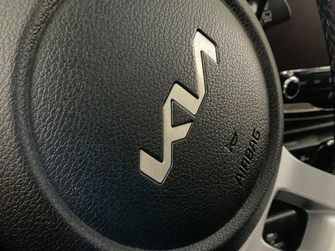 Used 2025 Kia Soul EX FWD image 43
