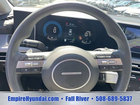 Used 2025 Hyundai Sonata SEL FWD image 27