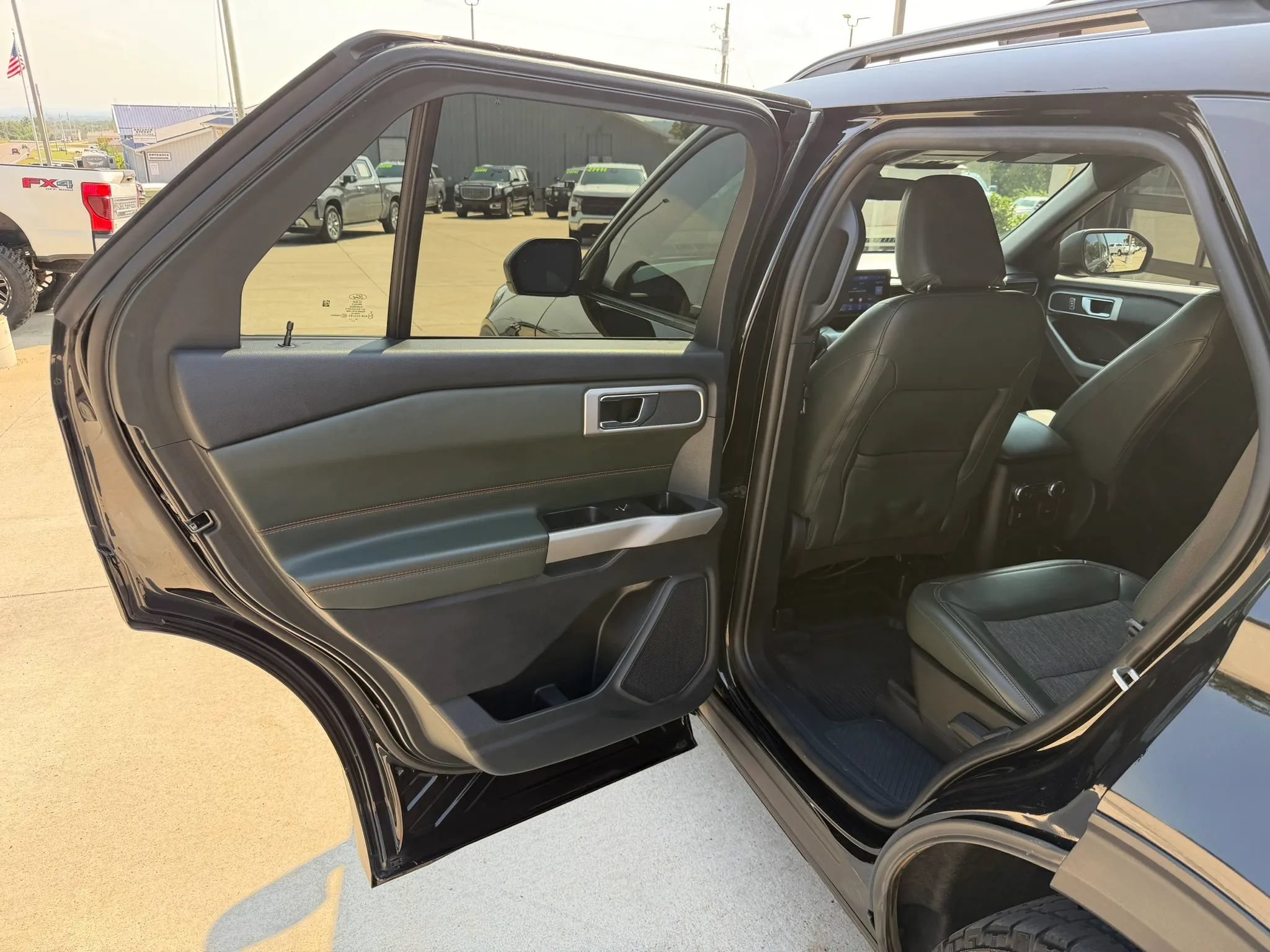 Used 2022 Ford Explorer Timberline AWD/4WD image 32