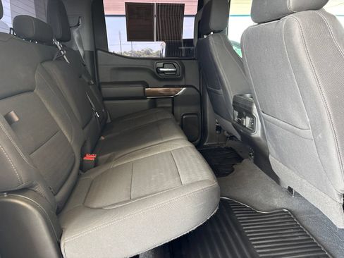 Used 2021 Chevrolet Silverado 1500 LT Trail Boss w/ Bed Protection Package AWD/4WD image 15