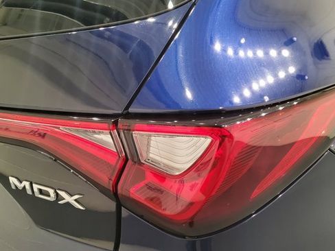 Used 2023 Acura MDX FWD w/ Technology Package image 9