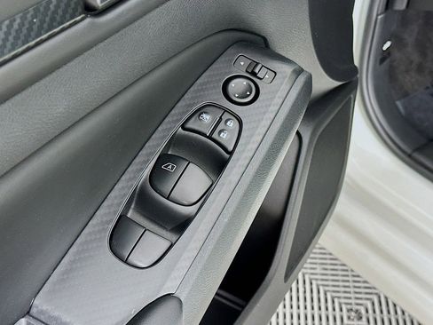 Certified 2025 Nissan Altima 2.5 S FWD image 25