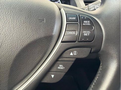 Used 2014 Acura RDX w/ Technology Package AWD/4WD image 18