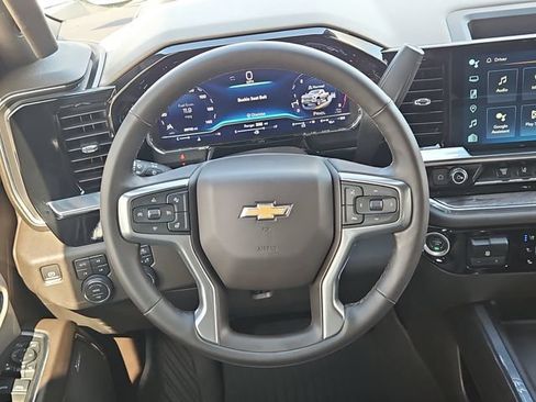 Used 2024 Chevrolet Silverado 2500 LTZ w/ LTZ Texas Edition AWD/4WD image 25