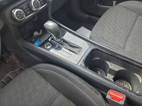 Used 2023 Nissan Kicks SV FWD image 14
