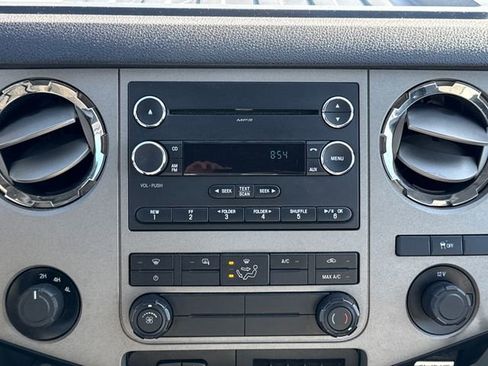 Used 2016 Ford F250 XLT image 28