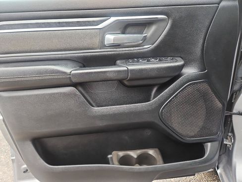 Used 2019 RAM 1500 Big Horn AWD/4WD image 8