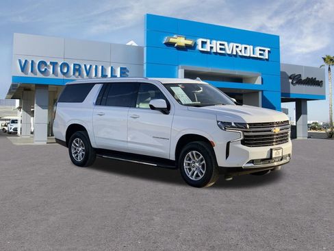 Certified 2023 Chevrolet Suburban LT image 3