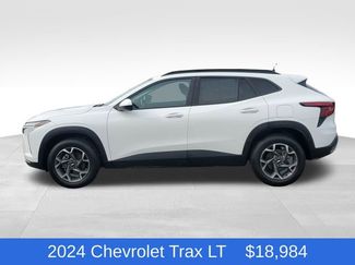 Certified 2024 Chevrolet Trax LT w/ Driver Confidence Package FWD video 2