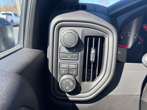 New 2026 Chevrolet Silverado 2500 Custom w/ Custom Value Package image 15