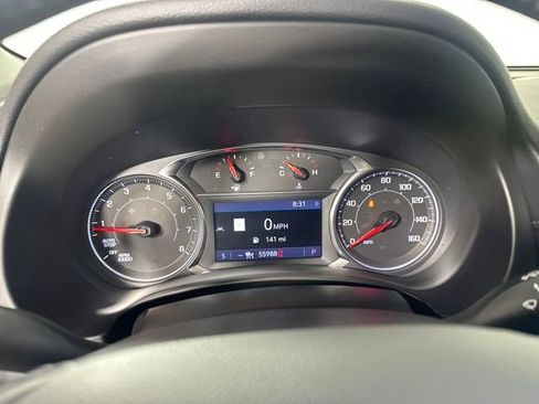 Used 2022 GMC Terrain SLT w/ Infotainment Package II image 17