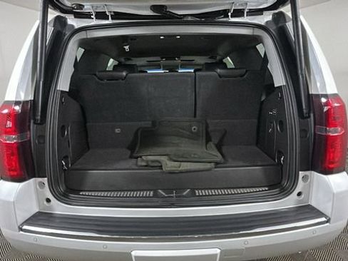 Used 2016 Chevrolet Tahoe LTZ AWD/4WD image 29