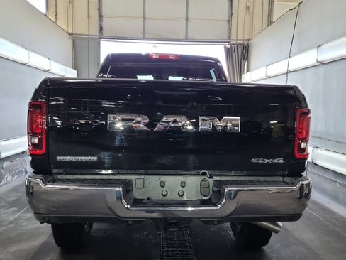 Used 2026 RAM 2500 Big Horn AWD/4WD image 6