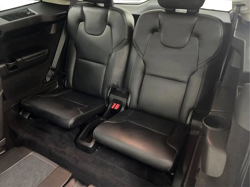 Used 2022 Volvo XC90 T6 Inscription w/ Protection Package Premier AWD/4WD image 9