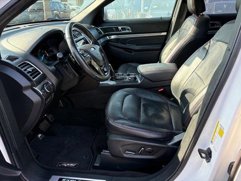 Used 2018 Ford Explorer Sport w/ Equipment Group 401A image 16