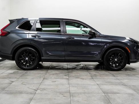 Used 2025 Honda CR-V EX-L image 10