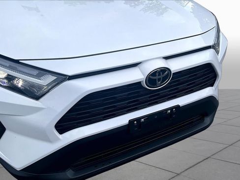 Certified 2025 Toyota RAV4 XLE AWD/4WD image 30